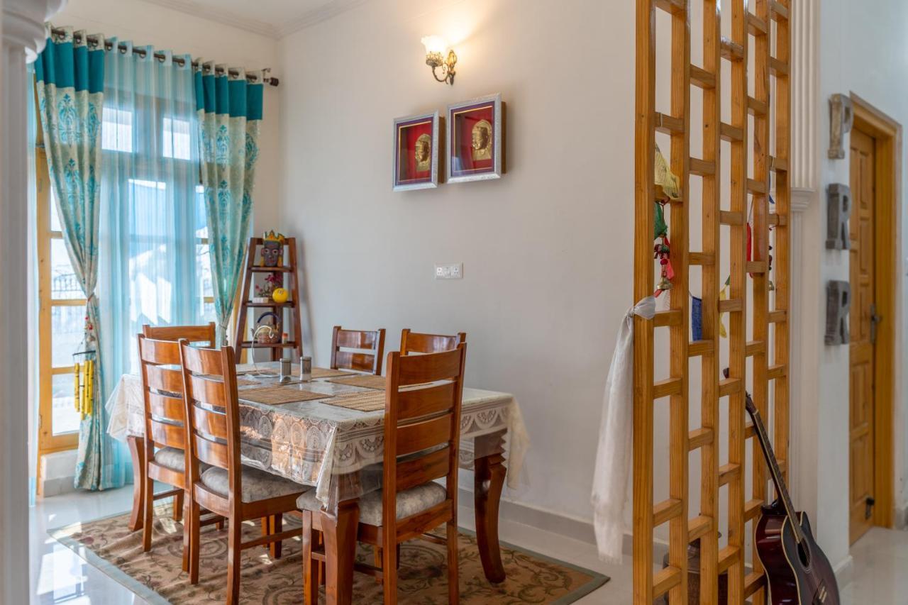 La Maison - A Boutique Bed And Breakfast Bīr Dış mekan fotoğraf